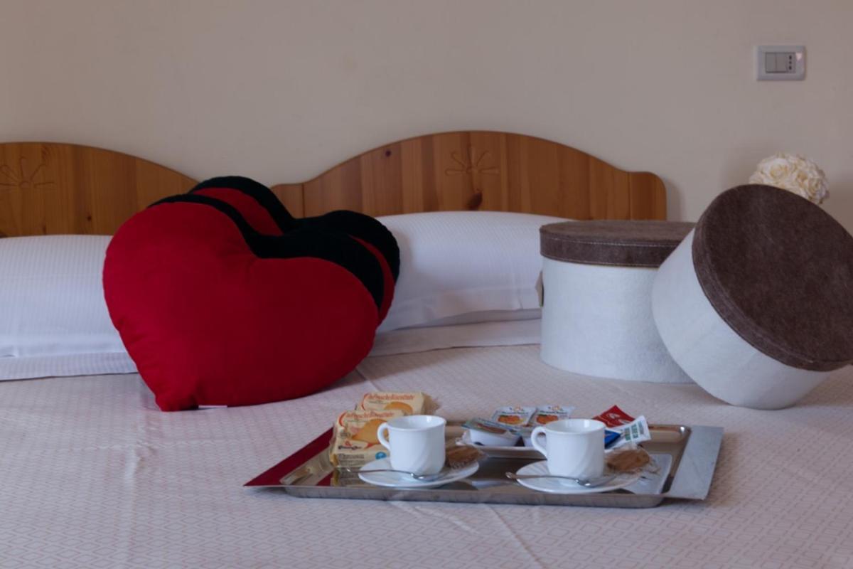 Hotel Ristorante San Giovanni Фалерна Экстерьер фото